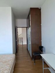 Leith Park (D19), Terrace #564218571